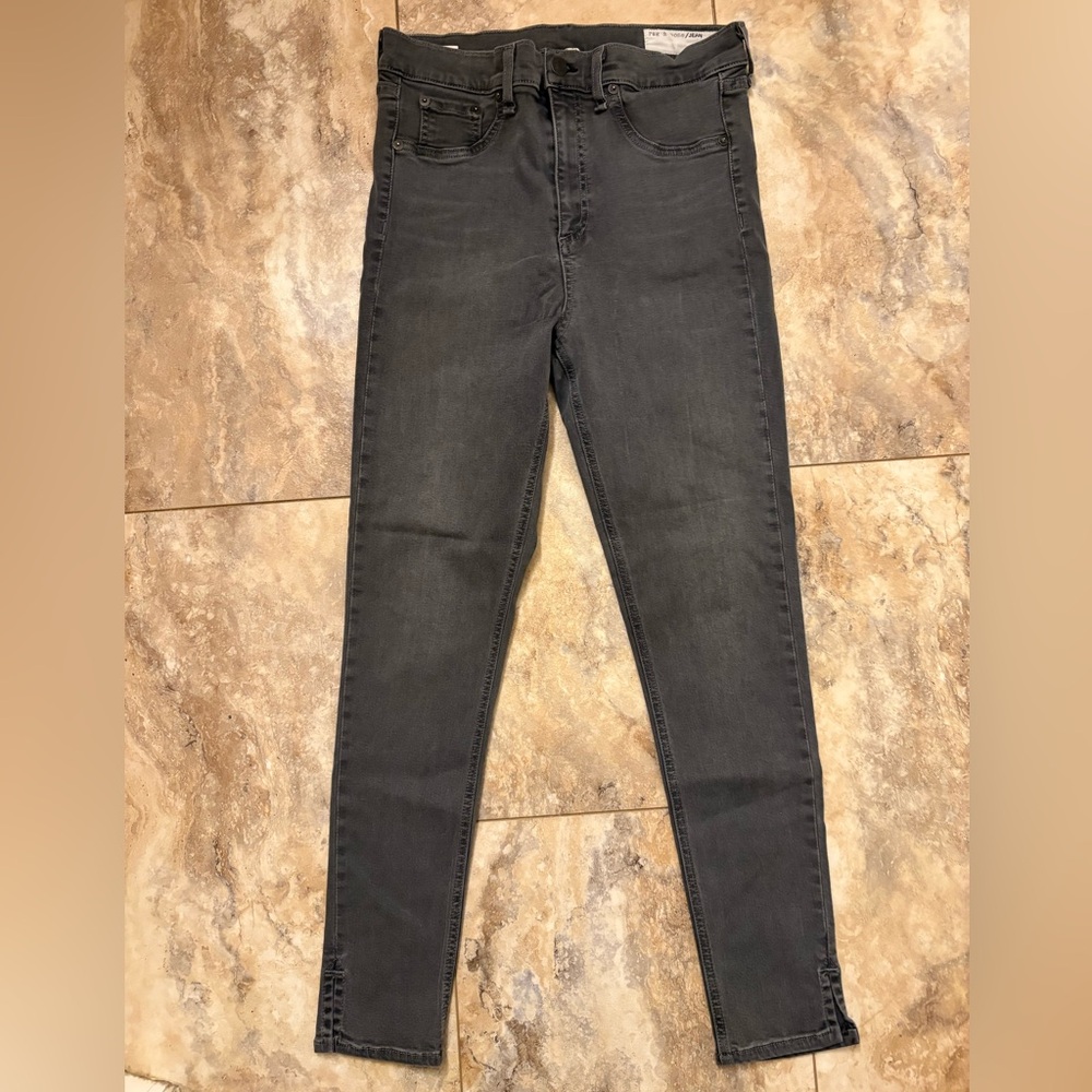 RAG & BONE 10 Inch Capri Slit Jeans In Black Rock Women’s Size 30